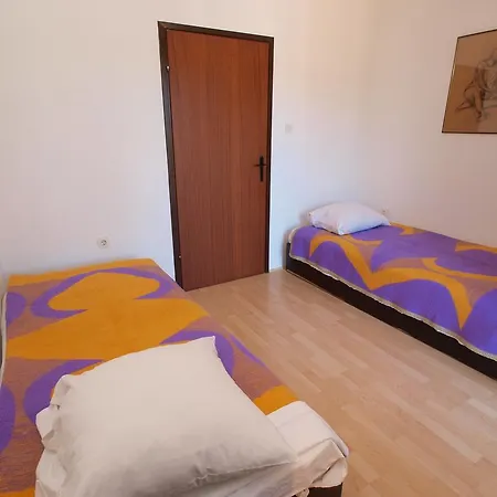 Apartment Katica 1078