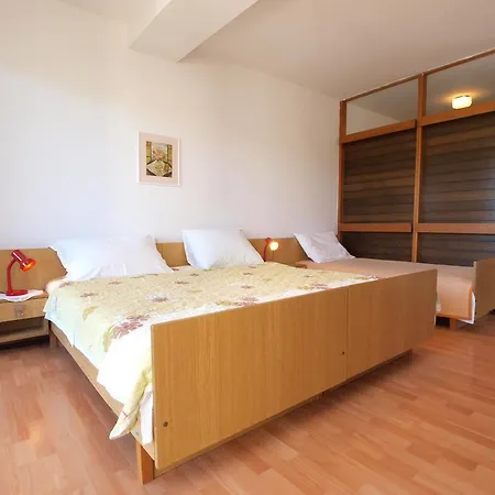 Katica 1078 Apartment Rabac