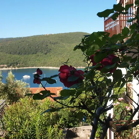 Katica 1078 Apartment Rabac